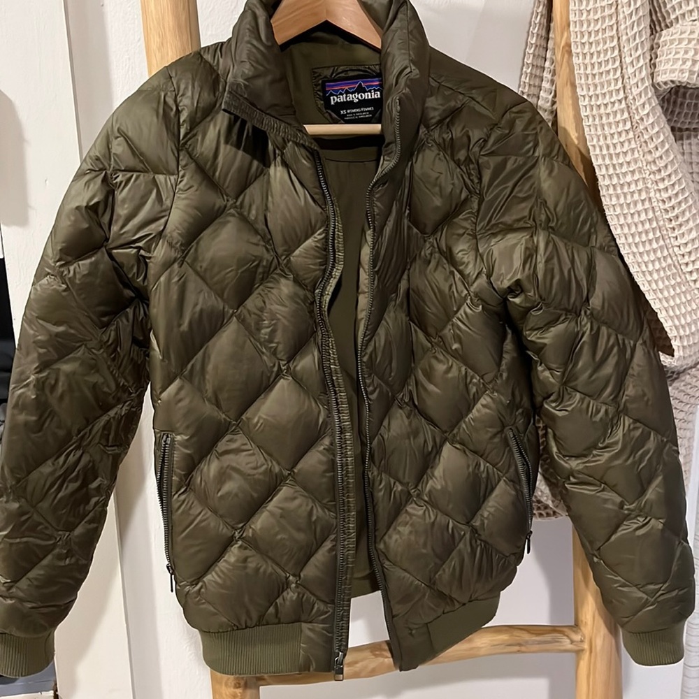 Patagonia Prow Bomber Down Jacket - Women's